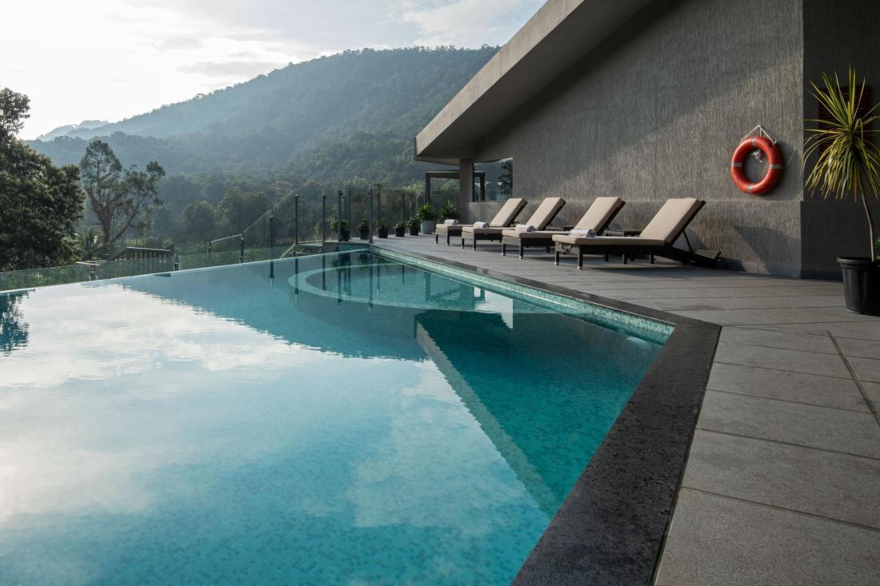 Niraamaya Retreats Samroha Athirappilly エクステリア 写真